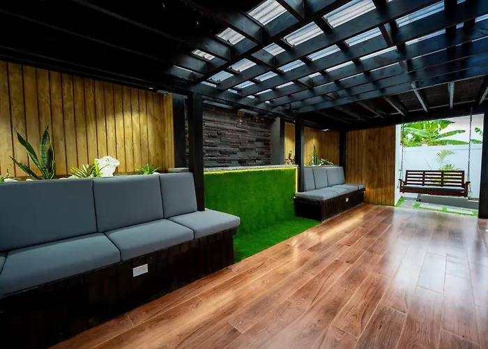 Tys Luxury In Och Rios With Outdoor Cinema Villa